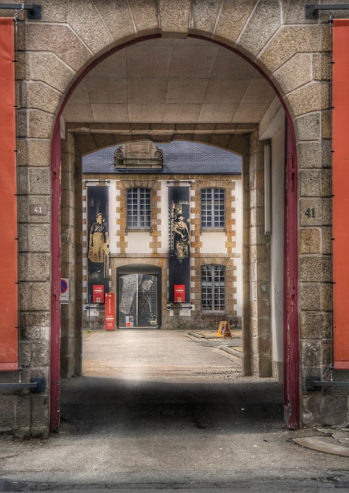Portes et portails à Morlaix (14)