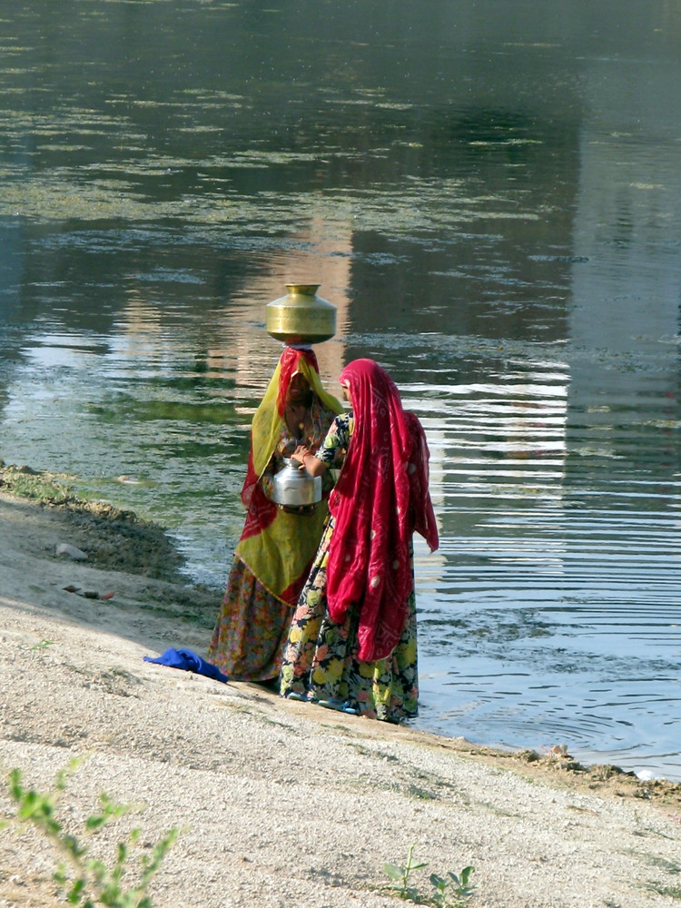 Porteuses d'eau