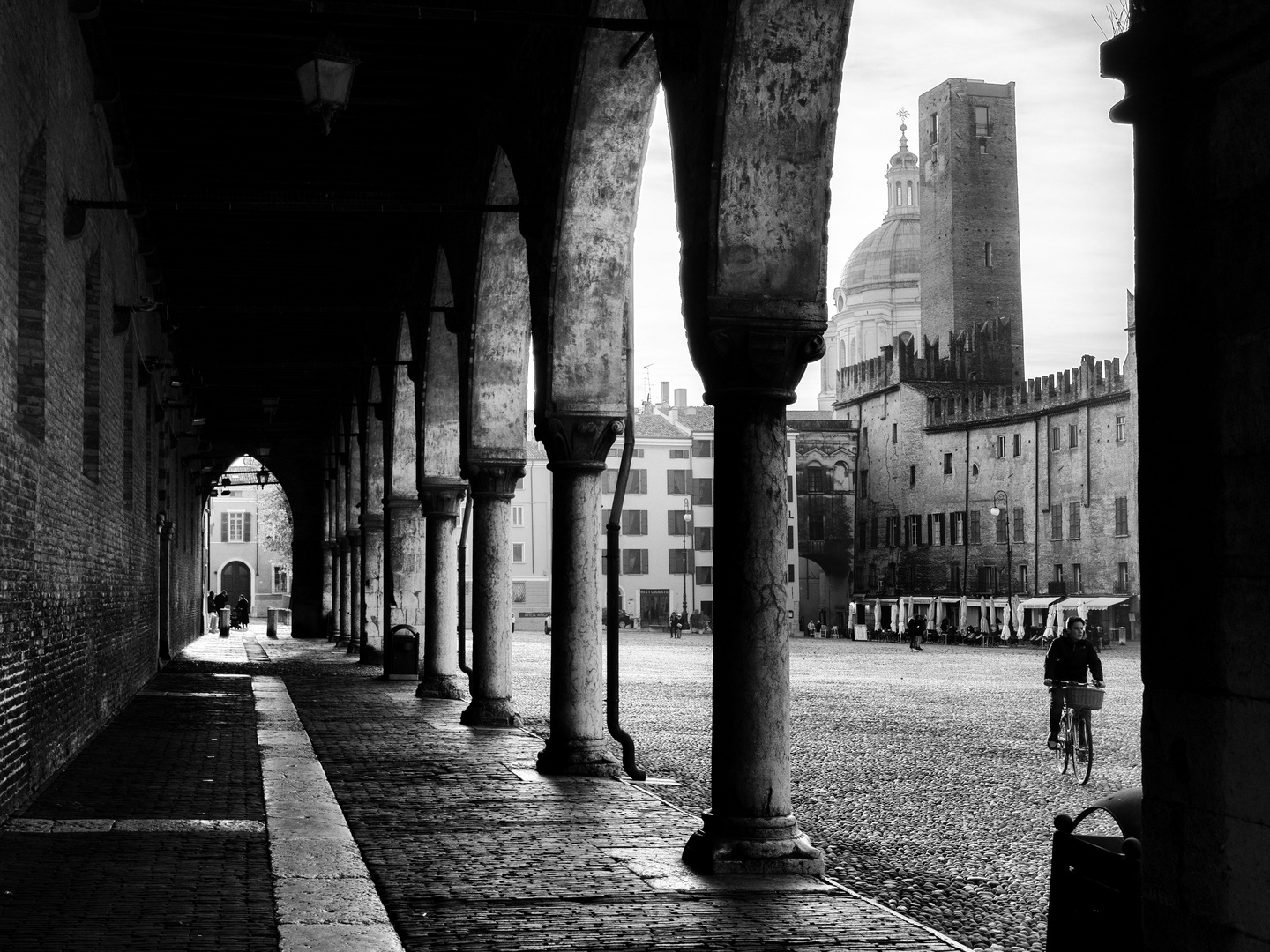 Portici del Palazzo Ducale, Mantova