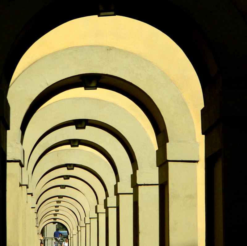 Portici sul Lungarno