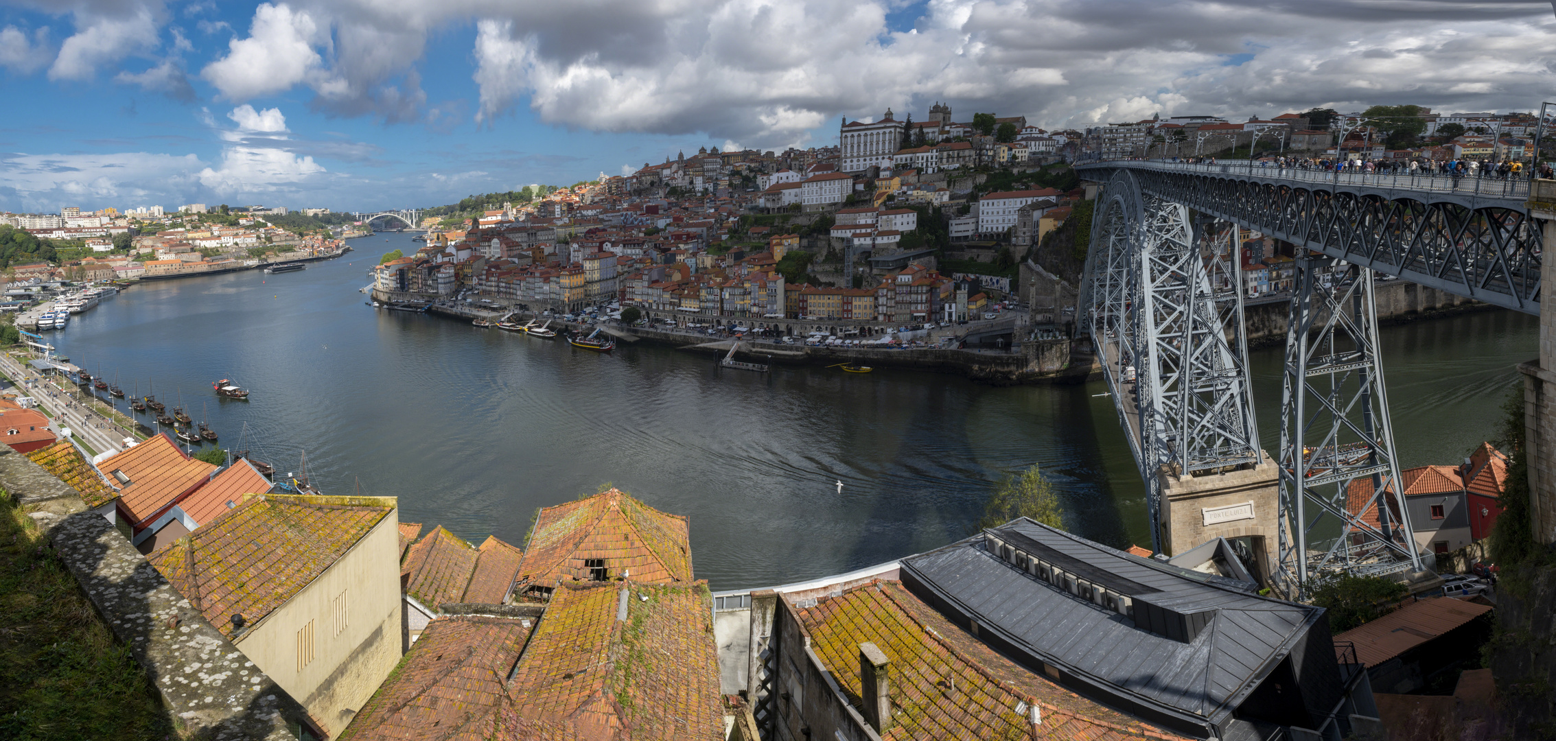 Porto - Blick über den Douro auf die Altstadt