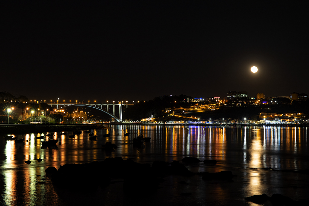 Porto con Luna