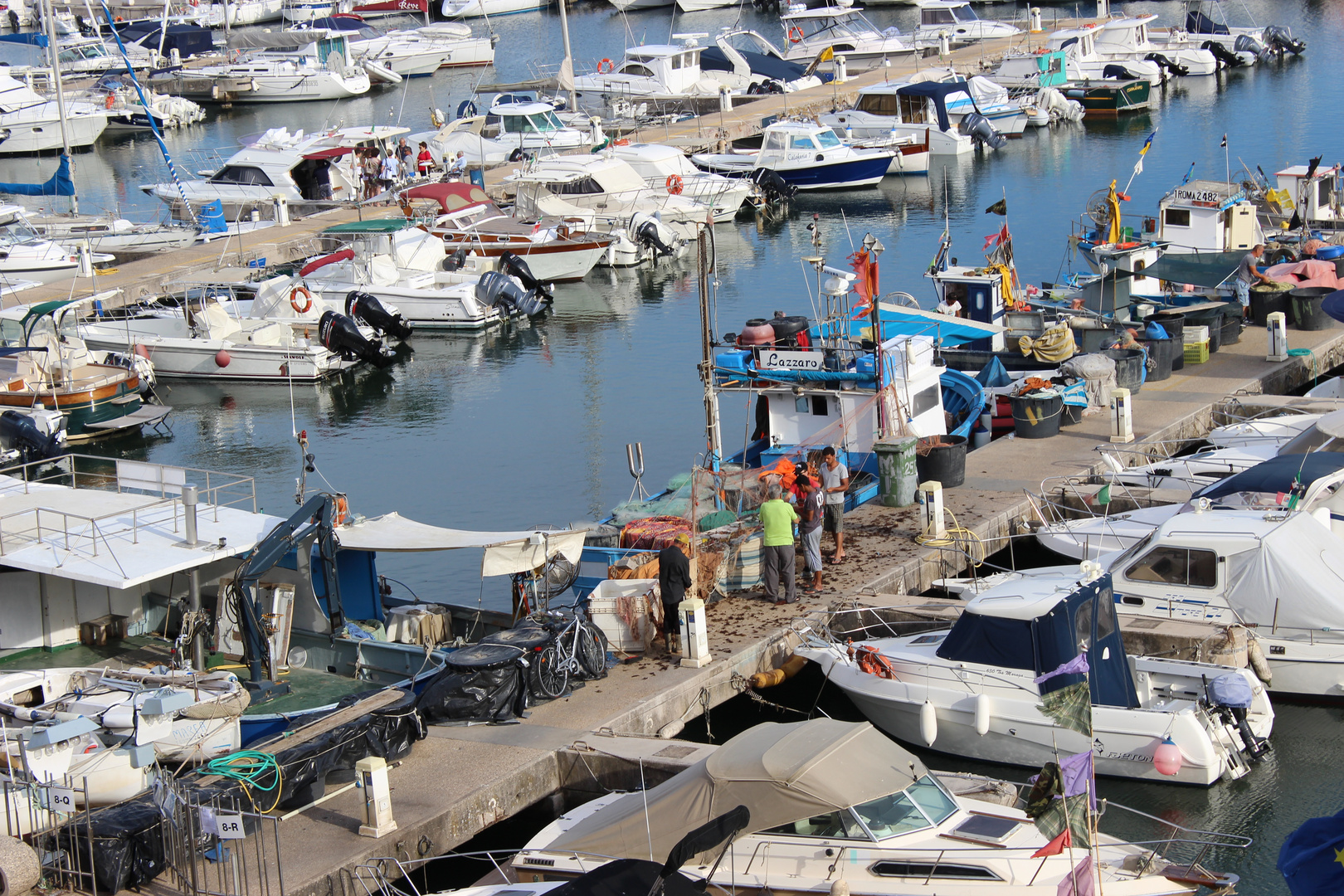 Porto di Nettuno.