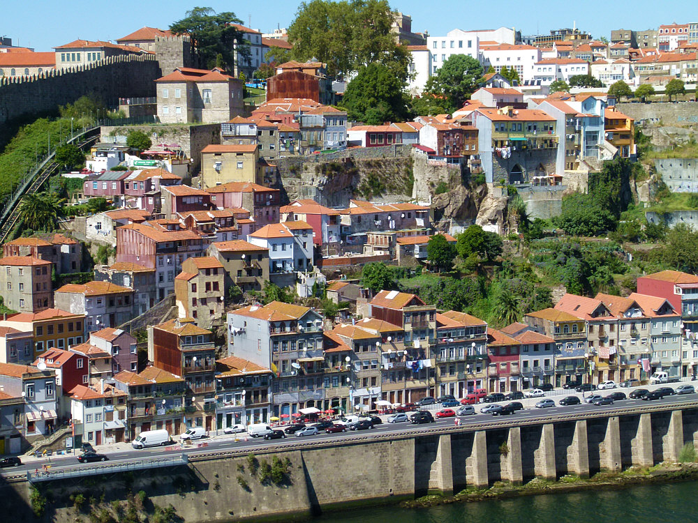 Porto ist eine schöne Stadt:-):-):-):-)