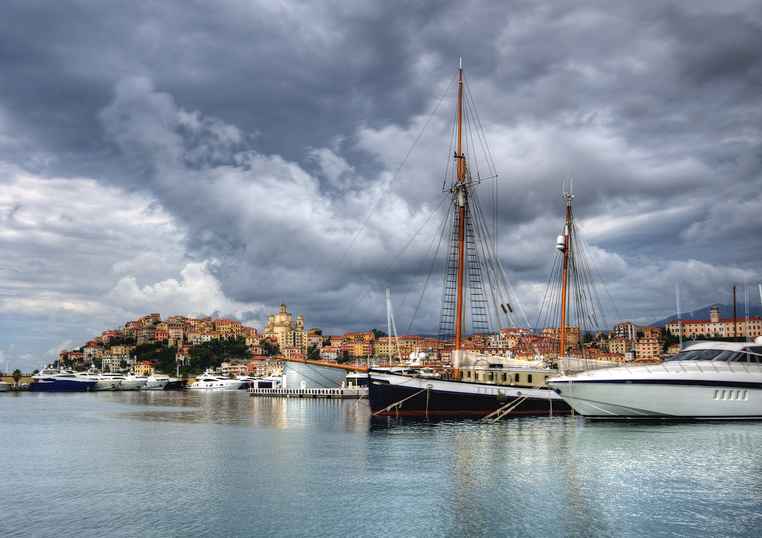 Porto Maurizio (IM)