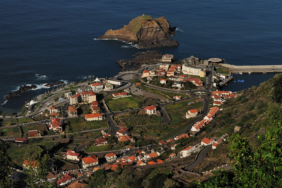 *Porto Moniz*