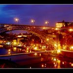 Porto - Ponte Louis I., der Douro und die Ribeira in der blauen Stunde