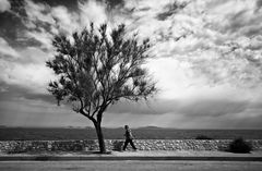 Porto Torres - schnellen Schrittes nach Hause, noch vor dem Regen...