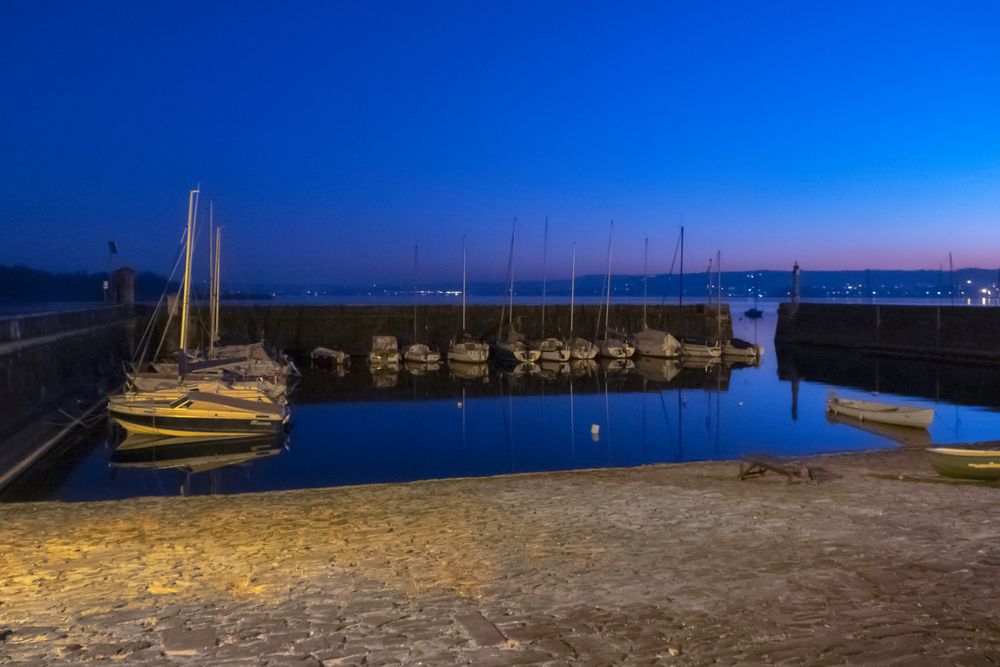 Porto turistico di Angera