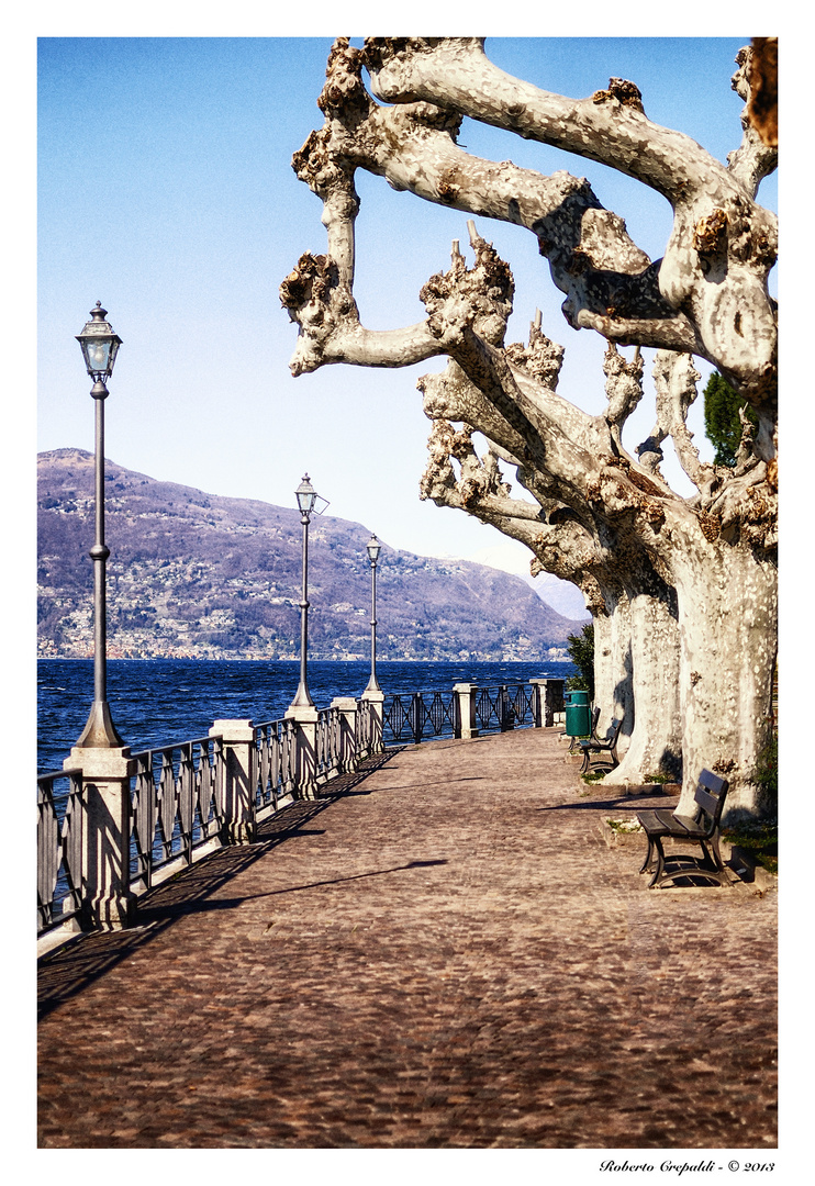 Porto Valtravaglia, lungolago