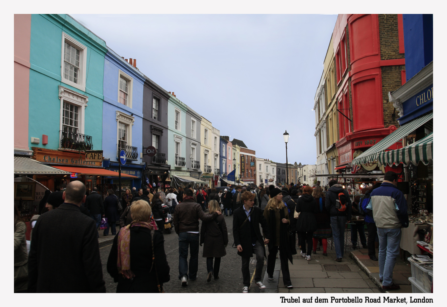 Portobello Road Market an einem Samstag im Febraur