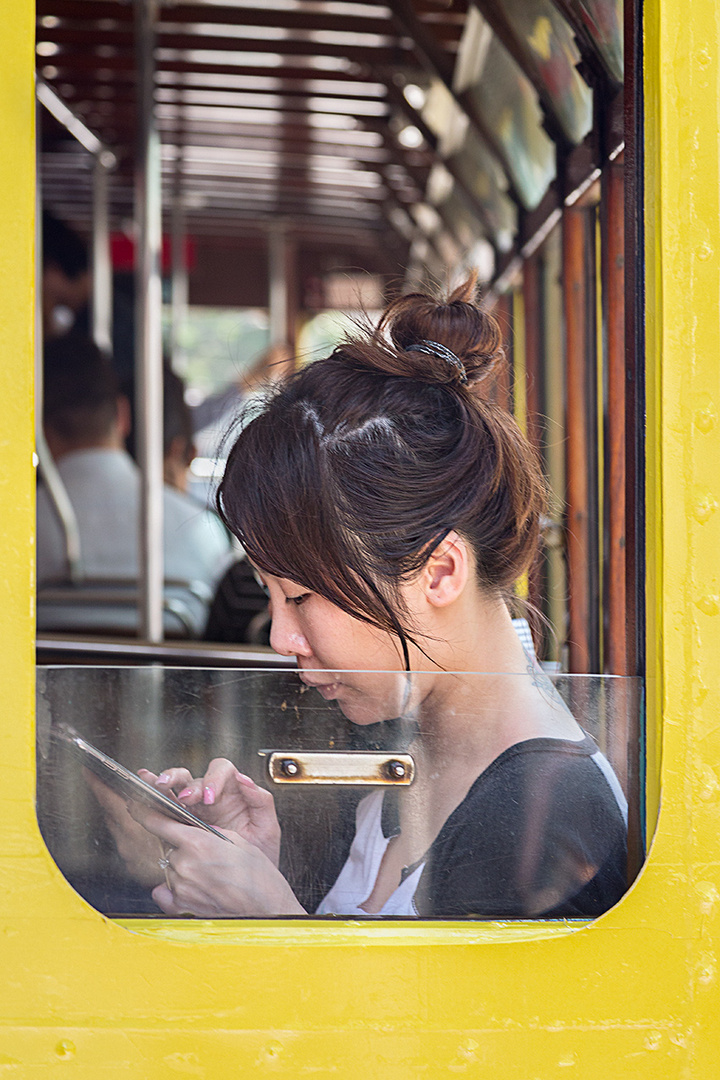 Porträt in der Straßenbahn