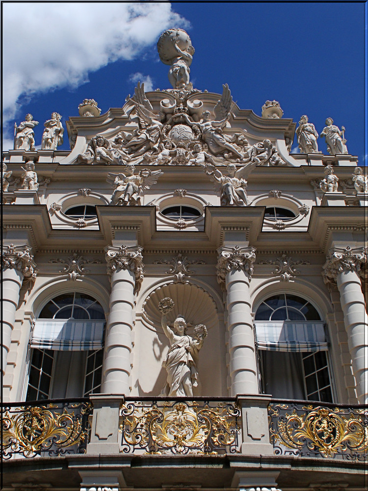 Porträt vom Schloss Linderhof / Allgäu 1