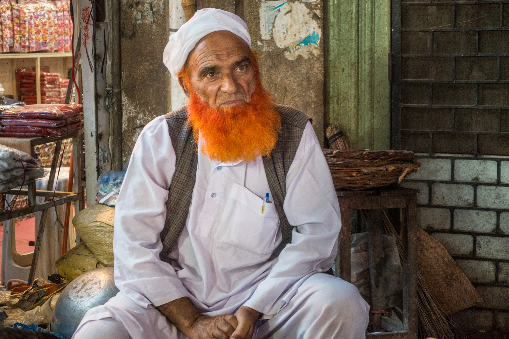 Porträts aus Pakistan: Händler im Basar von Rawalpindi