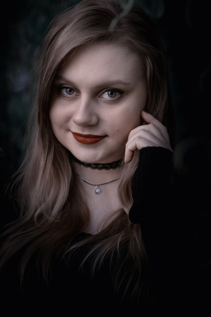 Portrait Dark