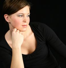 portrait einer jungen frau