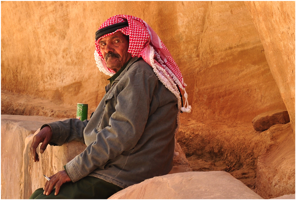 PORTRAIT IM CANYON-PETRA