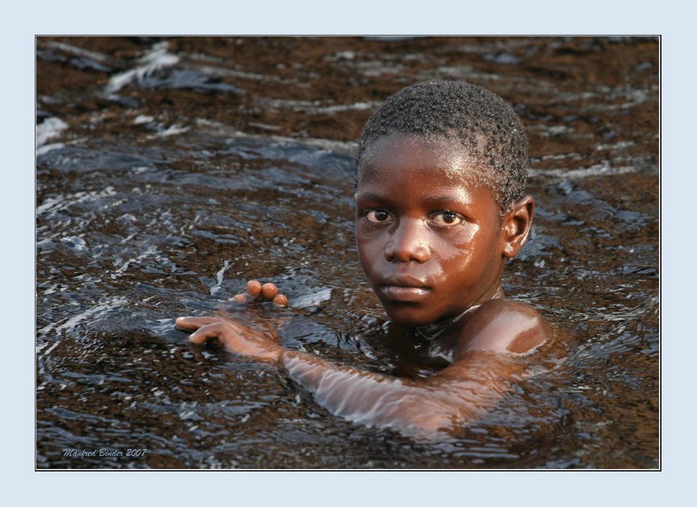 Portrait mit Wasser