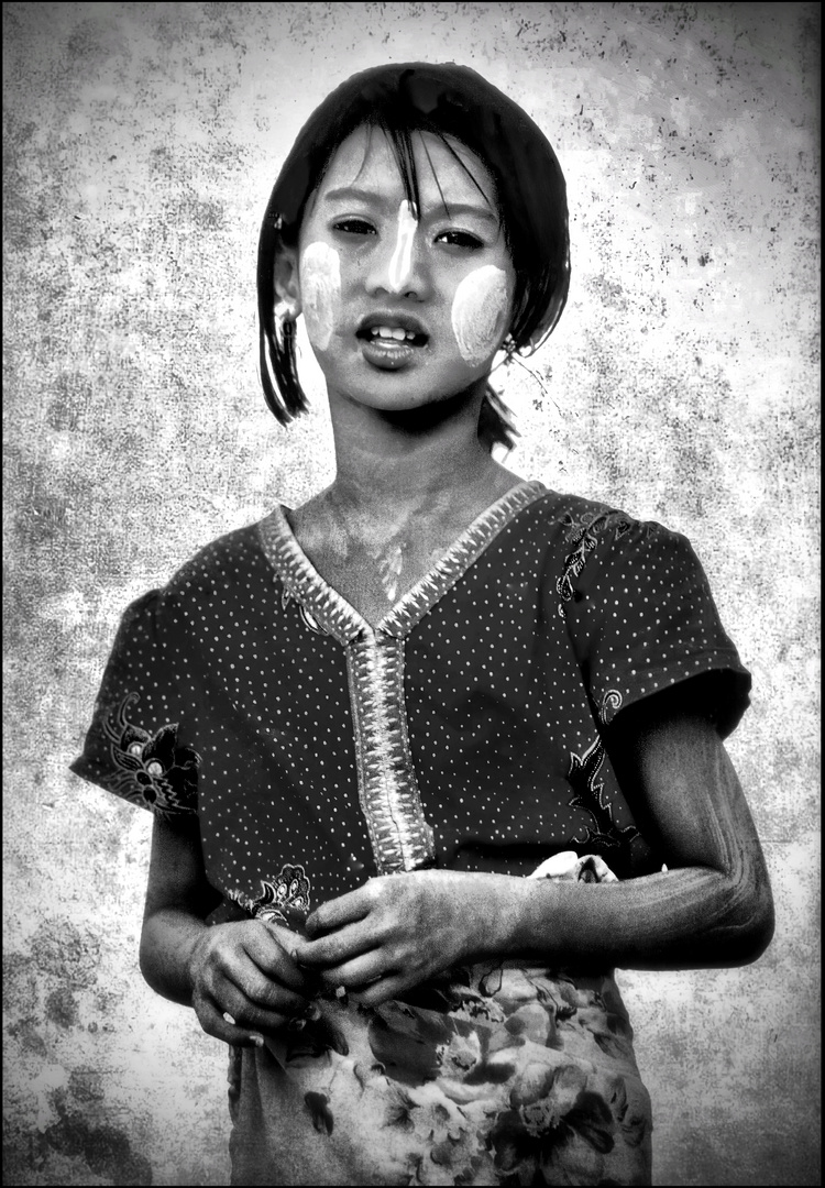 Portrait of a Burmese girl