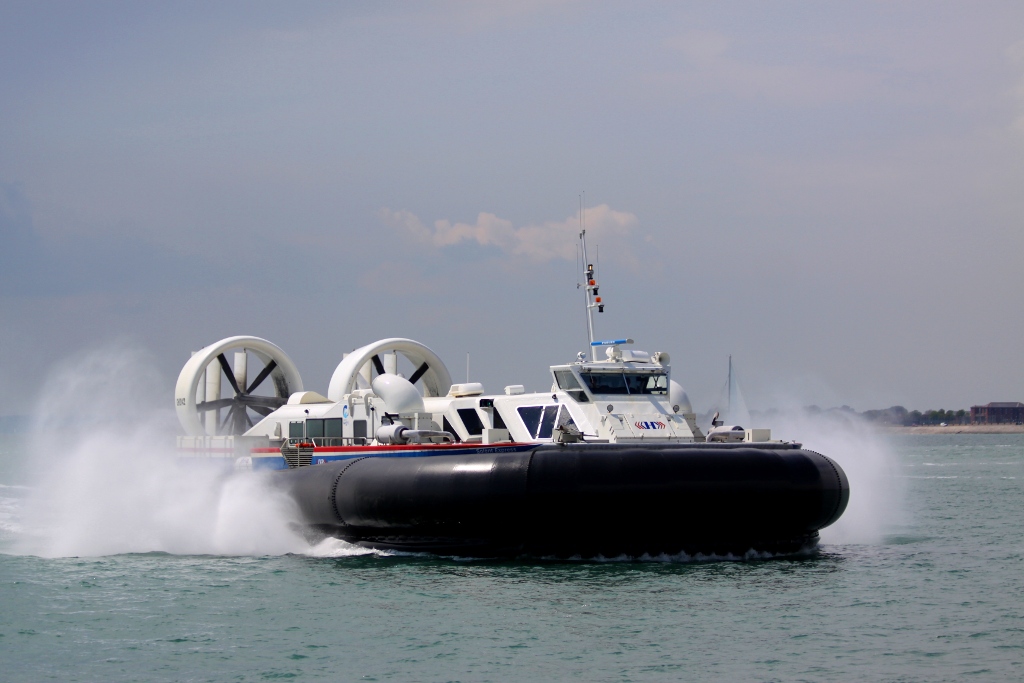 Portsmouth / Isle of Wight Hovercraft