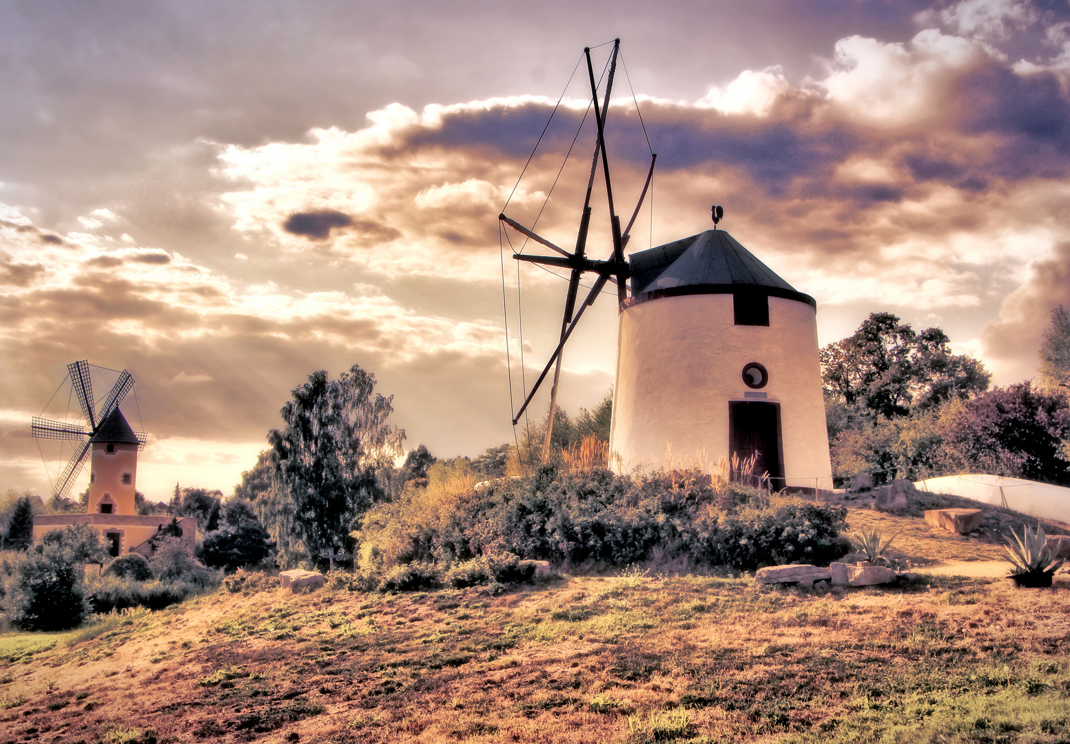 Portugiesische und mallorquinische Windmühle