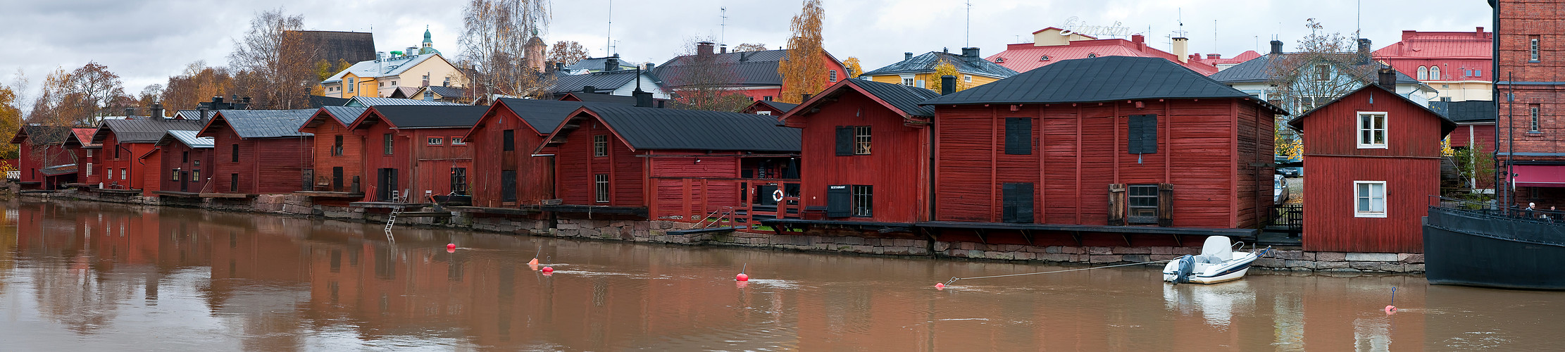 Porvoo's Bootshäuser