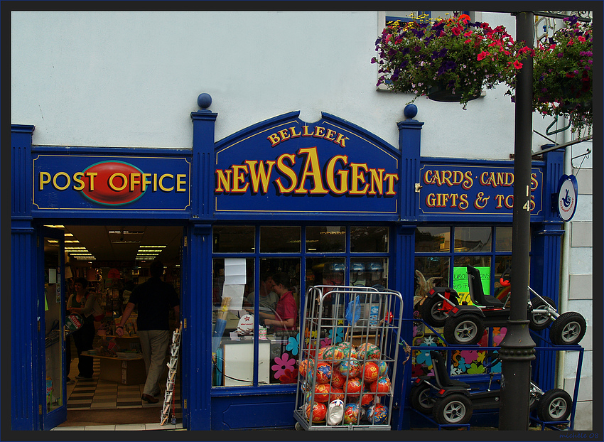 post office, newsagent, gifts usw