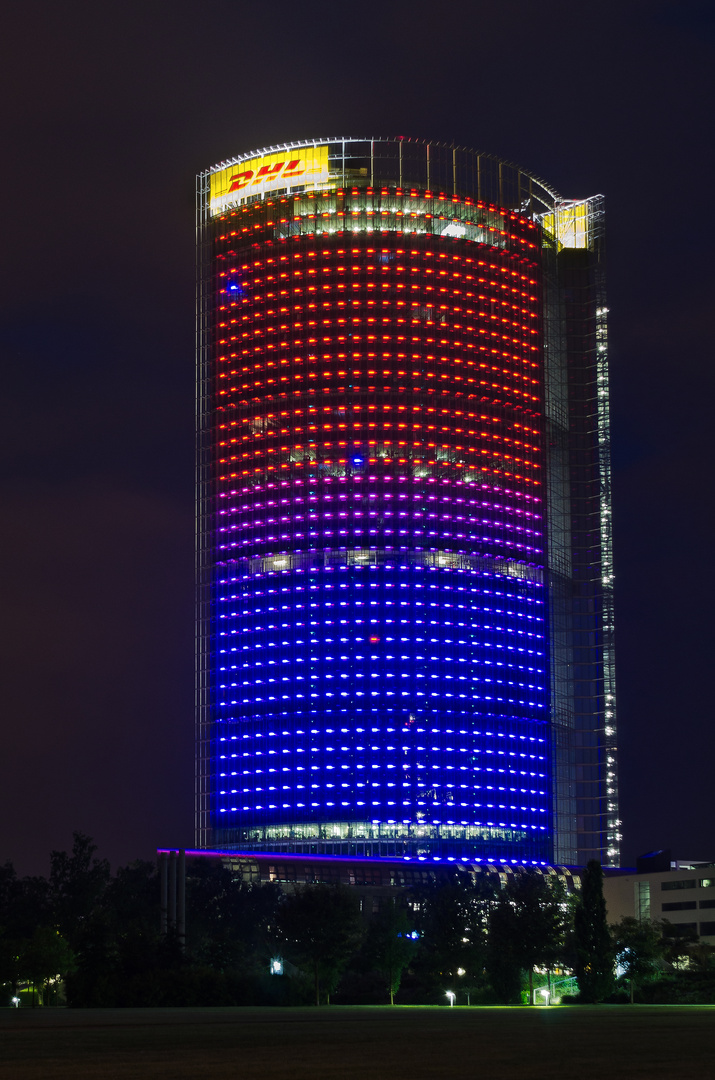 Post Tower / Bonn