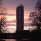 Post Tower Bonn im Sonnenuntergang