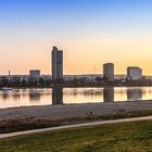 Post Tower, die Eugens und die neue Bonner Skyline im Sonnenuntergang.