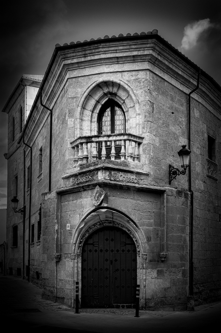 Postamt in Ciudad Rodrigo, Spanien