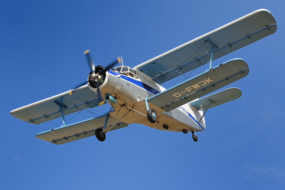 Postcard "Antonow An-2 im Landeanflug" (Fliegerfest Heiningen)