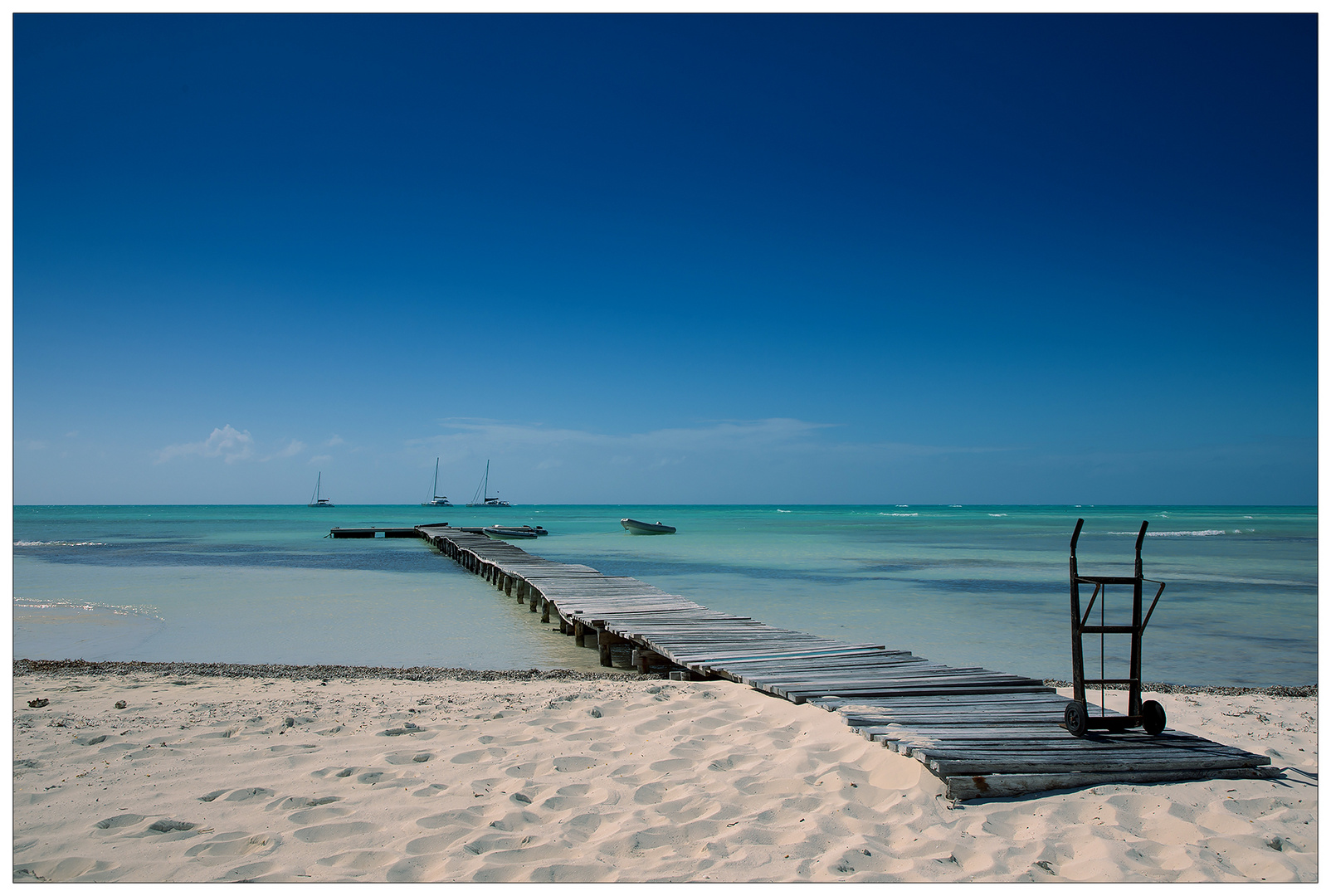 postcard from cayo largo