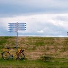 Postfahrrad am Deich