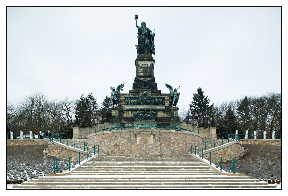 Postkartenansicht des Niederwalddenkmals