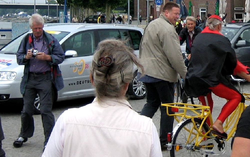 Postrad-Fahrer in neuer Uniform