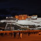 Potala Palast am Abend