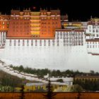 Potala-Palast bei Nacht