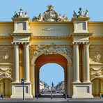 POTSDAM   - Brandenburger Tor am Luisenplatz -