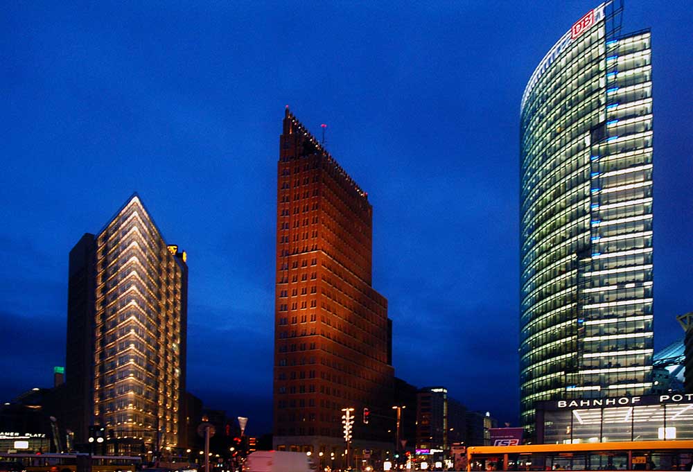 Potsdamer Platz bei Nacht 2