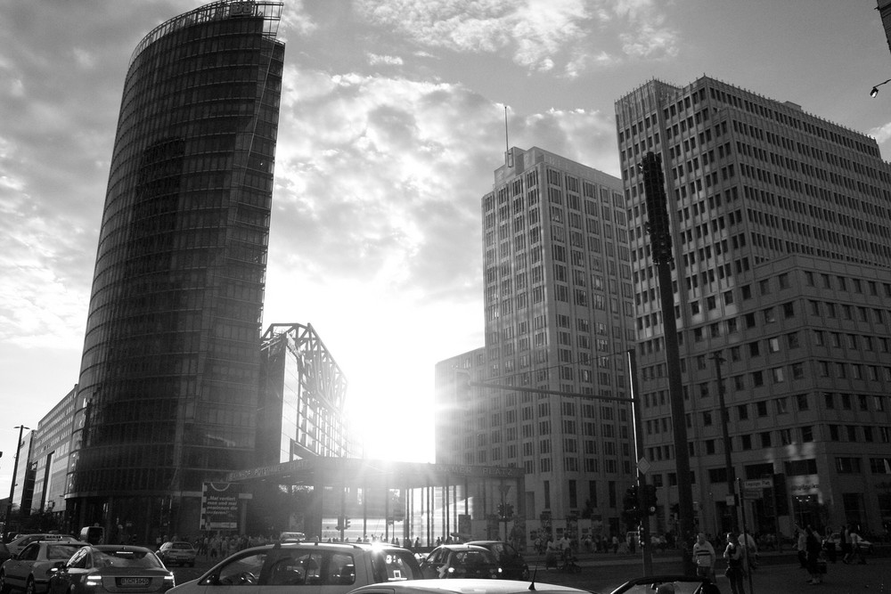 Potsdamer Platz im Gegenlicht