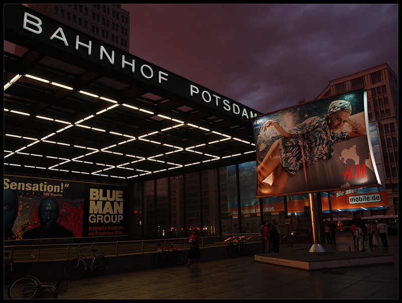 Potsdamer Platz - nach dem Regen ist vor dem Regen