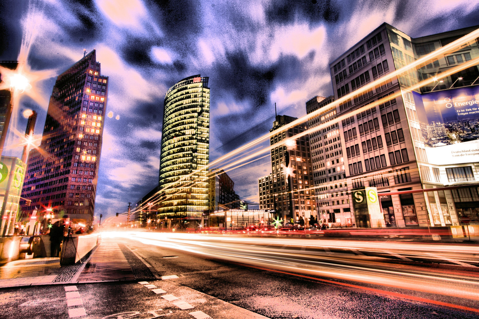 Potsdamer Platz - Warp-Geschwindigkeit 1