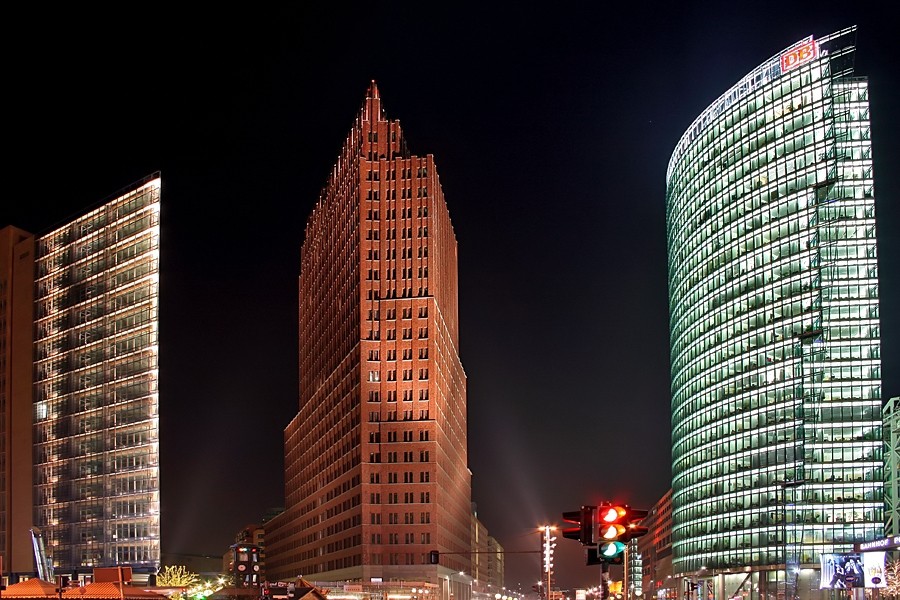 Potsdammerplatz bei Nacht