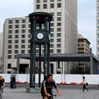 Potzdamer Platz - Nachbau der ersten Ampel Berlins (1924)