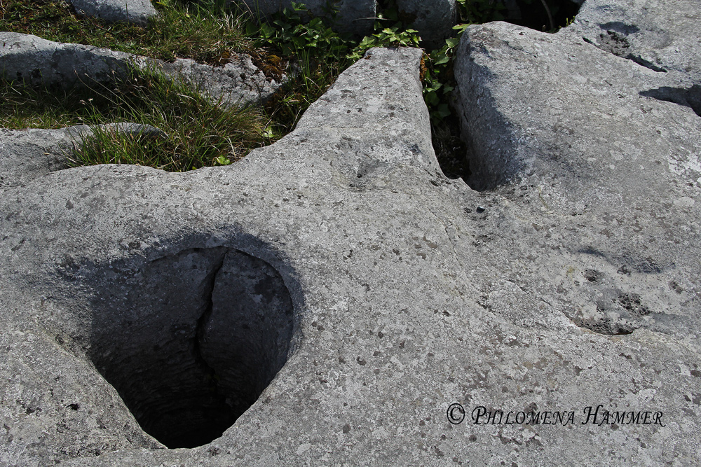 Poulnabrone