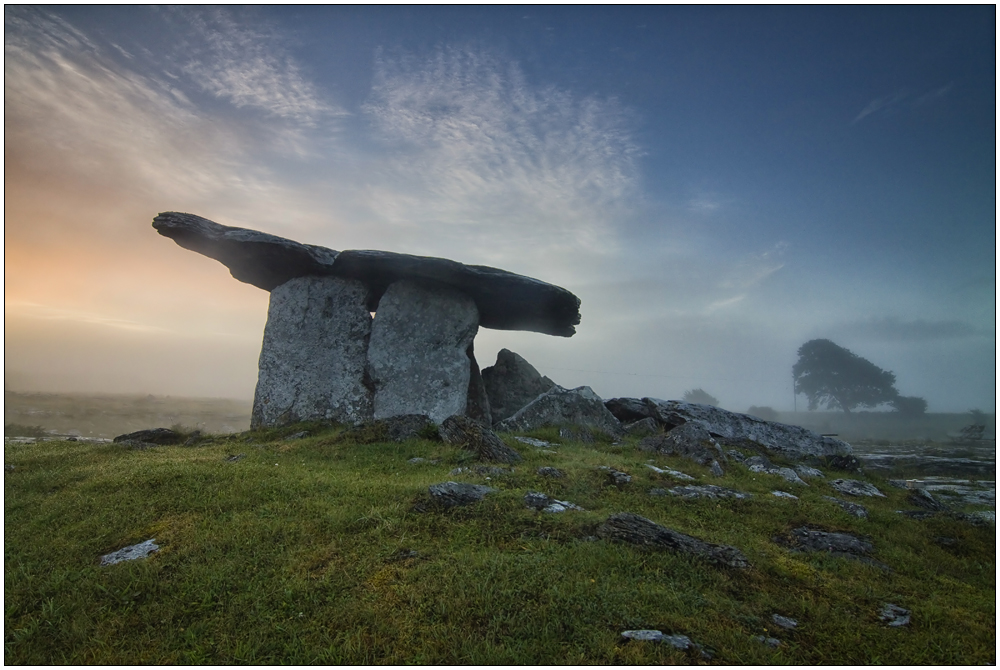 Poulnabrone