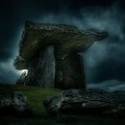 Poulnabrone Dolmen