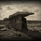 poulnabrone dolmen