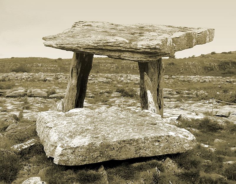 Poulnabrone Dolmen